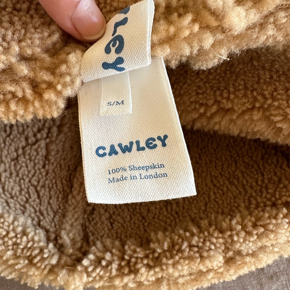 Cawley Studio Sheepskin Hat - Picture 8 of 12